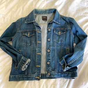 Lucky Brand Jean Jacket (GREAT condition!)